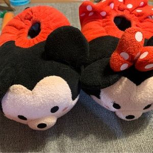 Mickey And Minnie Mouse Tsum Tsum Plush Slip-On Slippers L 9/10